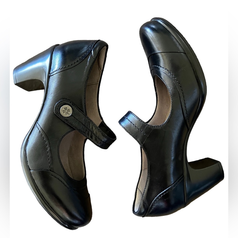Mary Jane Naturalizer Ortholite Shoes
